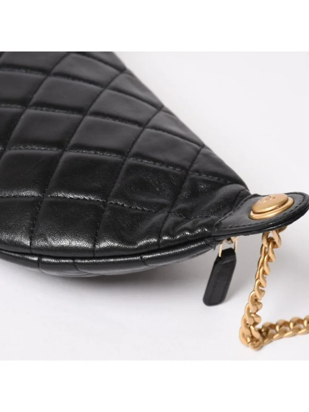 Chanel Quilted Heart Chain Waist Bag Mini Random Model Lambskin Black Gold